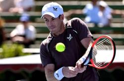 爱游戏-关于穆雷回归赛场，大胜首场状态亮眼，雄鹿观众沸腾！的信息